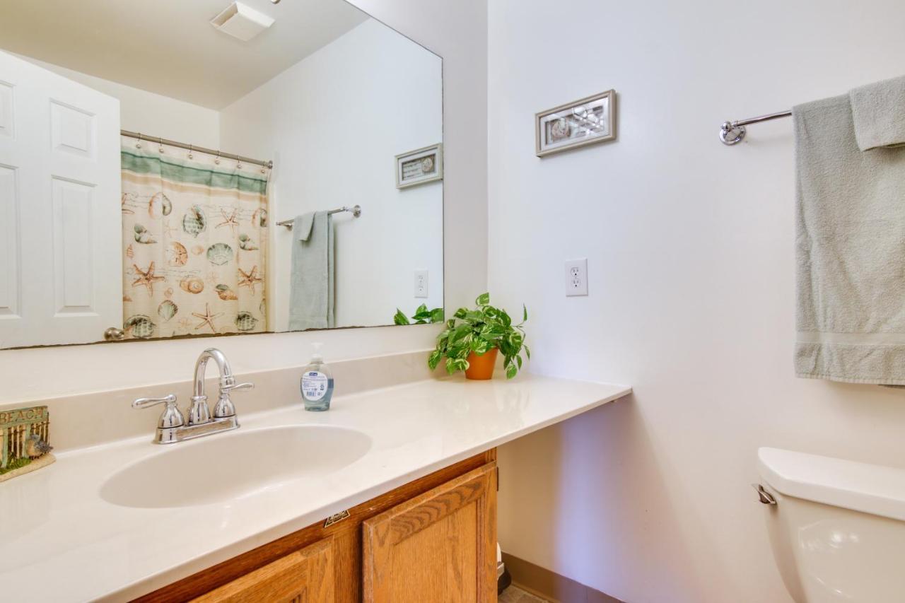 Ocean City Condo with Balcony -Âhalf Mile From Beach Exterior foto